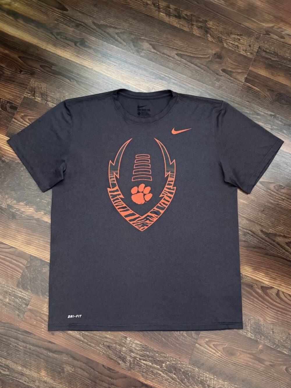 Nike Dri-FIT - Clemson Tigers Football Legend Icon T-Shirt